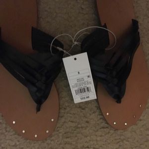 Fancy braided black Flip flops